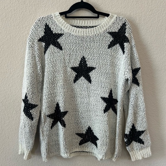Altar’d State Star White Black Knit Oversized Pullover Sweater Size Women’s S/M - Picture 1 of 7